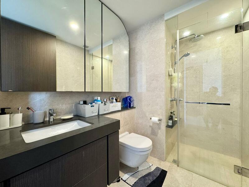 Avenue South Residence, 1 Silat Avenue, 1 Bedroom, 527 sqft, Condominium For Rent, by Michelle Lee, 500052401 - Bathroom - PropertyGuru.com.sg