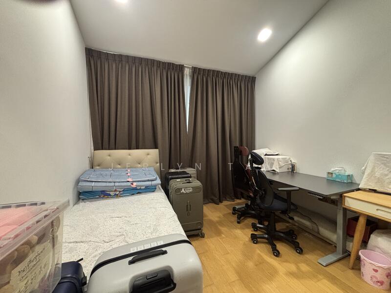 Victoria Park Villas Semi-Detached House For Sale at S$ 6,600,000 | PropertyGuru Singapore - Bedroom