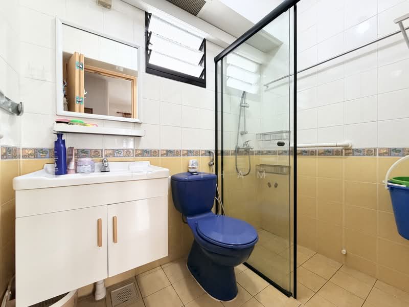 508B Wellington Circle, 508B Wellington Circle, 3 Bedrooms, 969 sqft, HDB Flat For Sale, by Ice Tham, 500052405 - Bathroom - PropertyGuru.com.sg