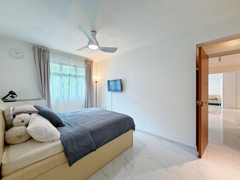 803B Keat Hong Close HDB Flat For Sale at S$ 628,000 | PropertyGuru Singapore - Bedroom