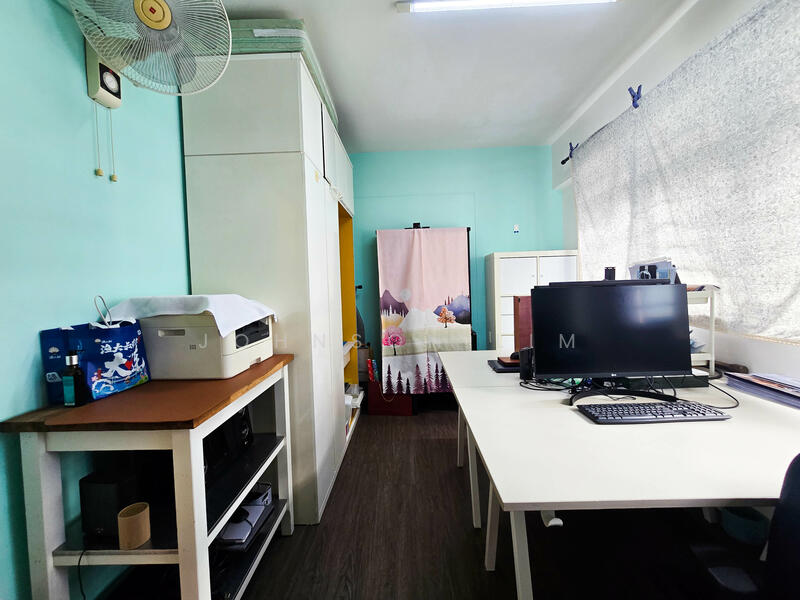 688A Choa Chu Kang Drive HDB Flat For Sale at S$ 599,000 | PropertyGuru Singapore - Study