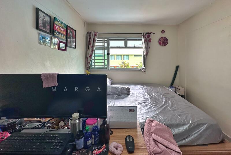 413 Ang Mo Kio Avenue 10 HDB Flat For Sale at S$ 550,000 | PropertyGuru Singapore
