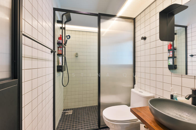 101A Bidadari Park Drive HDB Flat For Sale at S$ 900,000 | PropertyGuru Singapore - Bathroom