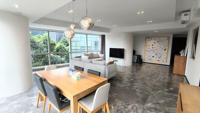 The Sail @ Marina Bay Condominium For Sale at S$ 3,550,000 | PropertyGuru Singapore - Living Room