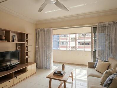 For Sale - 337 Tampines Street 32