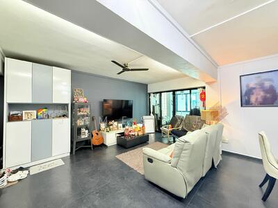 For Sale - 669C Jurong West Street 64