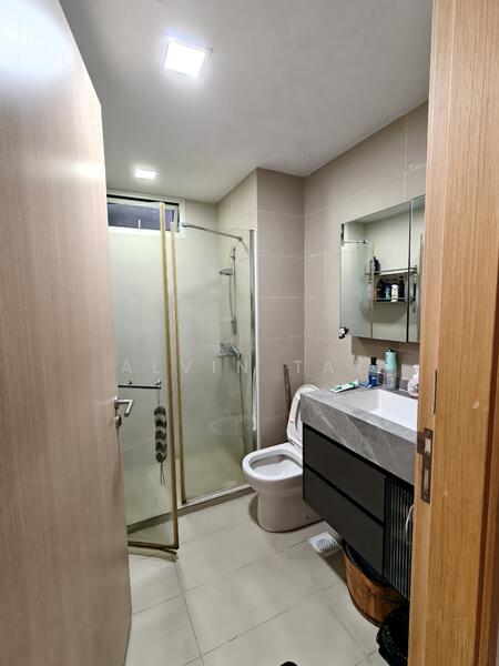 Forestville Executive Condominium For Sale at S$ 1,580,000 | PropertyGuru Singapore - Bathroom