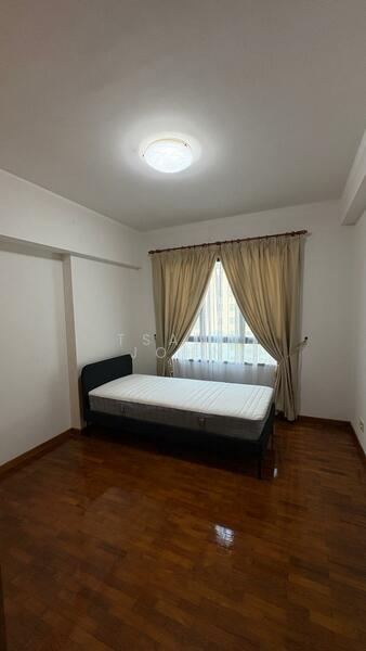 Woodsvale, 11 Woodlands Drive 72, 3 Bedrooms, 1,227 sqft, Condominium For Rent, by Tsang John, 500052508 - Bedroom - PropertyGuru.com.sg