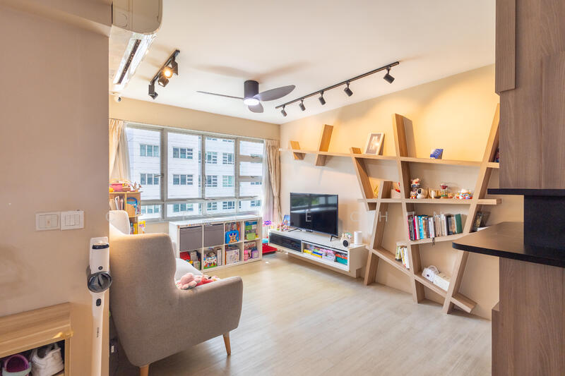 17B Circuit Road HDB Flat For Sale at S$ 990,000 | PropertyGuru Singapore - Living Room