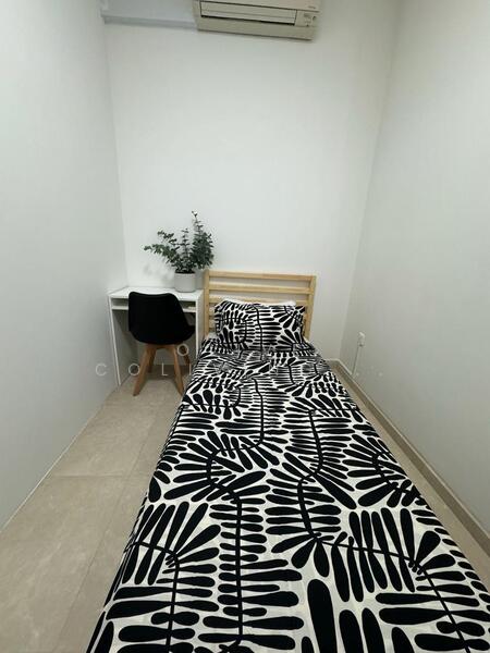 The Glades, 12 Bedok Rise, Room Rental, 120 sqft, Condominium For Rent, by Gwen Liu, 500052556 - Bedroom - PropertyGuru.com.sg