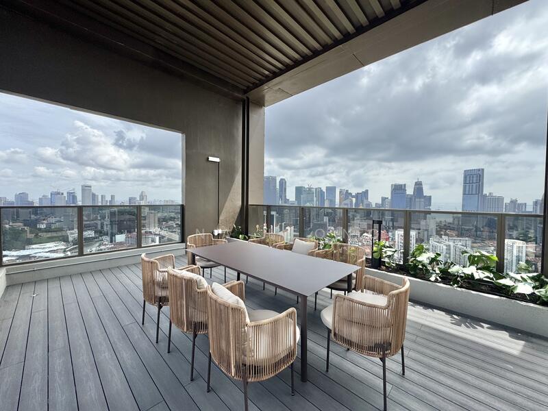 The Landmark, 173 Chin Swee Road, 2 Bedrooms, 764 sqft, Condominium For Rent, by Fina Leong, 500052571 - PropertyGuru.com.sg