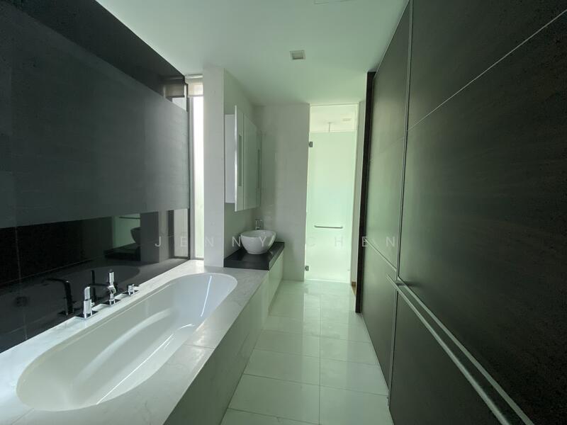 Orange Grove Residences Condominium For Sale at S$ 4,500,000 | PropertyGuru Singapore