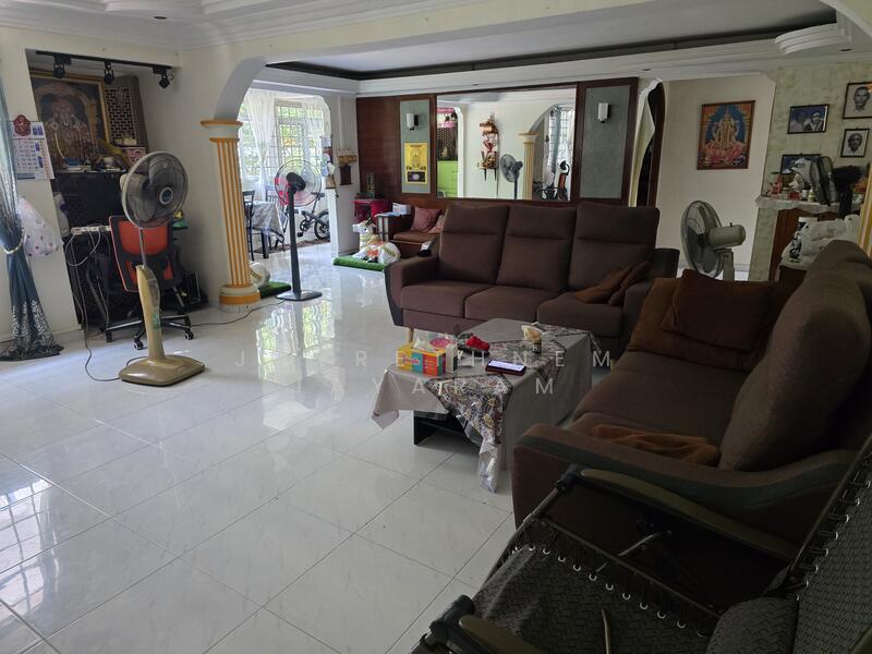 291 Yishun Street 22, 291 Yishun Street 22, Room Rental, 50 sqft, HDB Flat For Rent, by Jayrethnem Jayaram, 500052616 - Living Room - PropertyGuru.com.sg