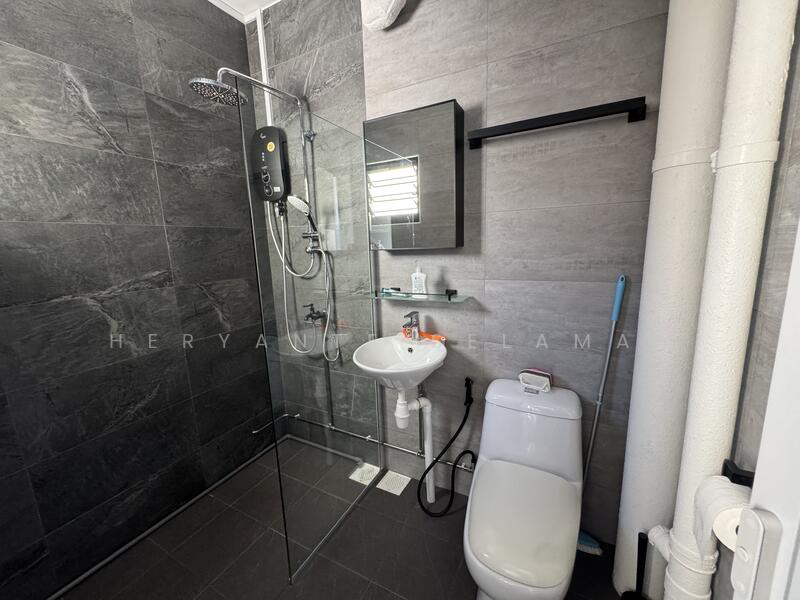 For Rent - 851 Tampines Street 83