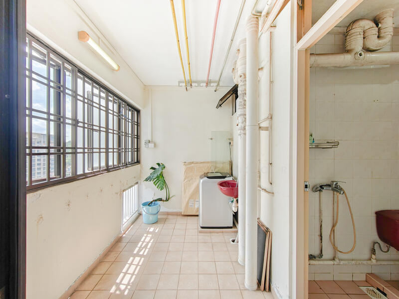 154 Gangsa Road HDB Flat For Sale at S$ 888,000 | PropertyGuru Singapore - Utility Area