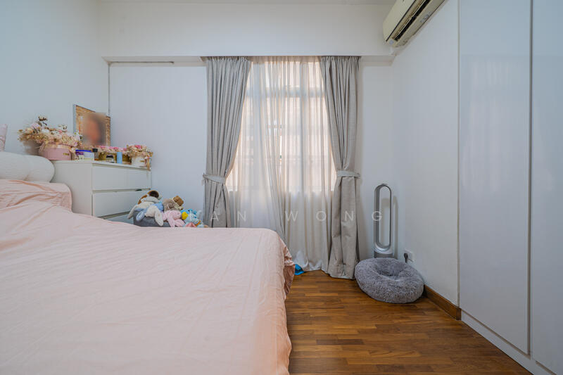 Hillview Heights Condominium For Sale at S$ 2,200,000 | PropertyGuru Singapore - Bedroom