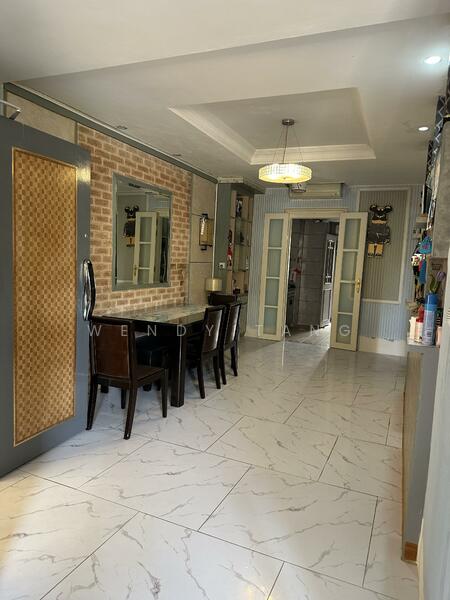 Villa Marina Condominium For Sale at S$ 1,890,000 | PropertyGuru Singapore - Dining Room