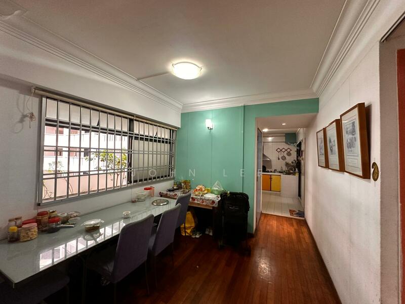 719 Woodlands Avenue 6 HDB Flat For Sale at S$ 680,000 | PropertyGuru Singapore - Dining Room