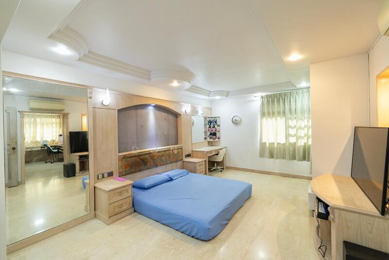 163 Jalan Teck Whye HDB Flat For Sale at S$ 828,000 | PropertyGuru Singapore