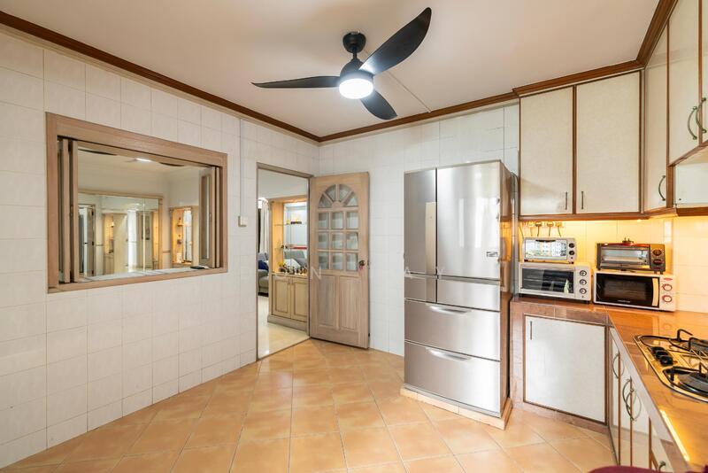 163 Jalan Teck Whye HDB Flat For Sale at S$ 828,000 | PropertyGuru Singapore