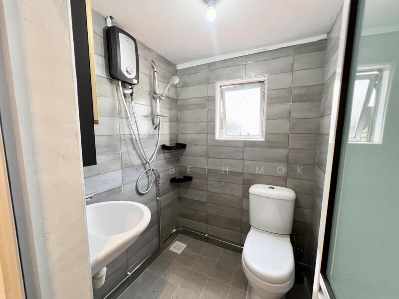 Cheap coliving rooms @ Tanjong Katong road, Tanjong Katong Road, Room Rental, 100 sqft, Shophouse For Rent, by Elizabeth Mok, 500052709 - Bathroom 2 - PropertyGuru.com.sg