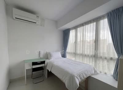 For Rent - Esta Ruby