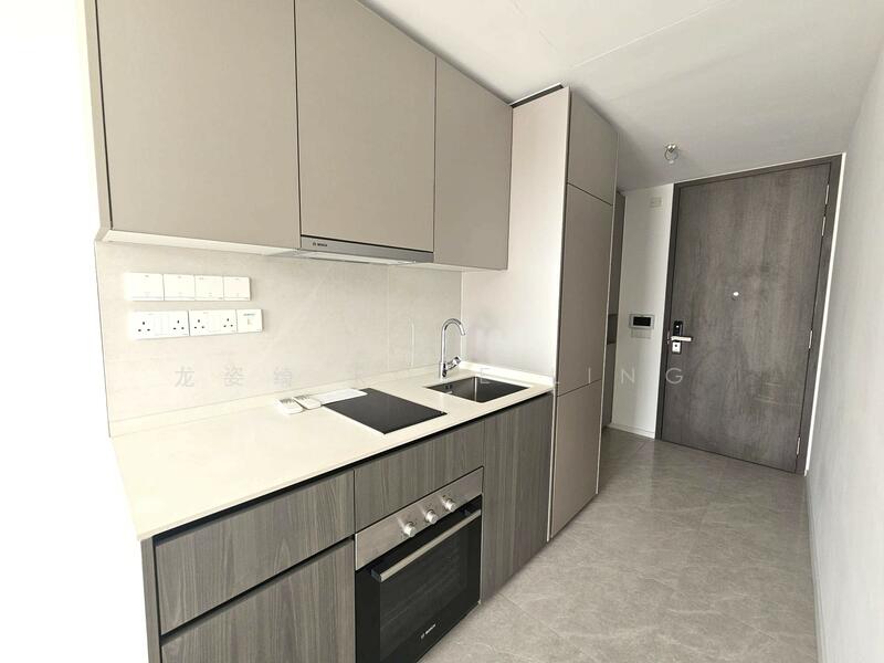 Piccadilly Grand Condominium For Sale at S$ 1,158,000 | PropertyGuru Singapore - Kitchen