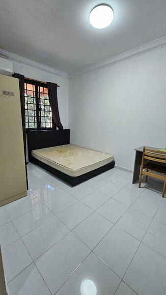 Opera Estate, Jalan Bangsawan, Room Rental, 100 sqft, Terraced House For Rent, by Debra Teng, 500052729 - Bedroom - PropertyGuru.com.sg