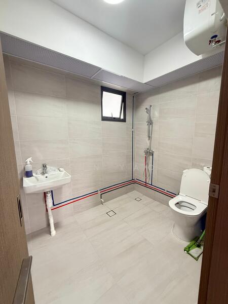 338C Yishun Avenue 6, 338C Yishun Avenue 6, 3 Bedrooms, 1,054 sqft, HDB Flat For Rent, by Sin Yao, 500052730 - Bathroom - PropertyGuru.com.sg