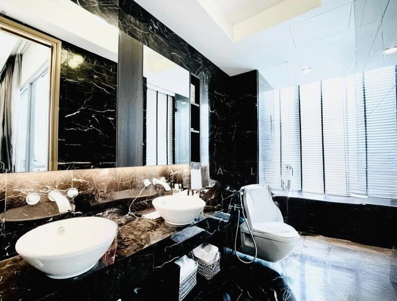 Helios Residences Condominium For Sale at S$ 5,500,000 | PropertyGuru Singapore - Bathroom
