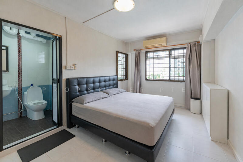 554 Woodlands Drive 53 HDB Flat For Sale at S$ 520,000 | PropertyGuru Singapore - Bedroom