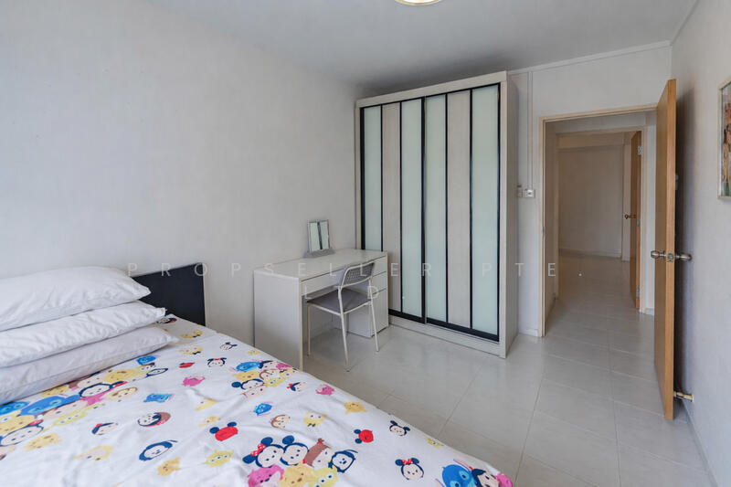 554 Woodlands Drive 53 HDB Flat For Sale at S$ 520,000 | PropertyGuru Singapore - Bedroom