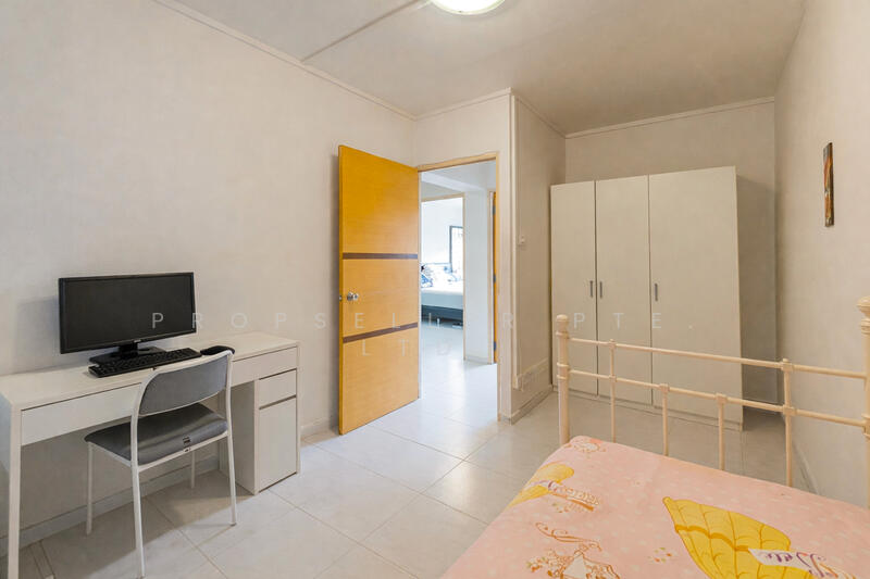554 Woodlands Drive 53 HDB Flat For Sale at S$ 520,000 | PropertyGuru Singapore - Bedroom