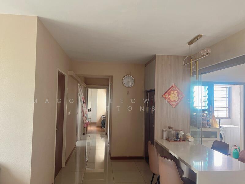 34 Margaret Drive HDB Flat For Sale at S$ 1,728,880 | PropertyGuru Singapore - Corridor
