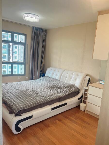 34 Margaret Drive HDB Flat For Sale at S$ 1,728,880 | PropertyGuru Singapore - Master Bedroom