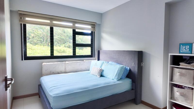 467B Bukit Batok West Avenue 9 HDB Flat For Sale at S$ 860,000 | PropertyGuru Singapore - Bedroom