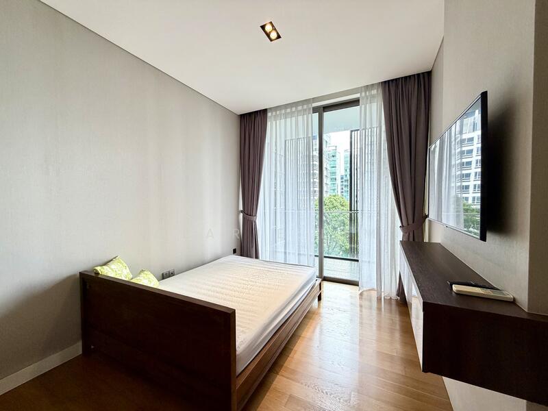 Hilltops Condominium For Sale at S$ 6,480,000 | PropertyGuru Singapore