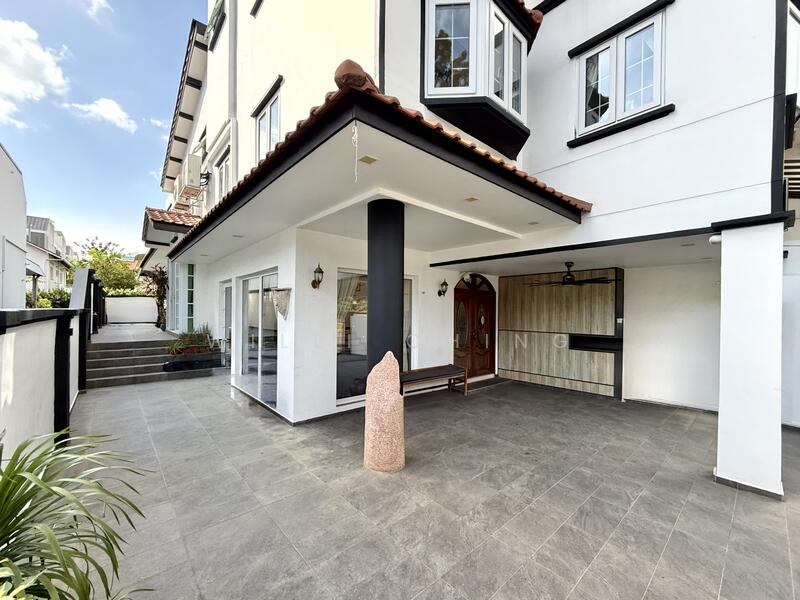 Charming 5+2 Room Corner Terrace near Tao Nan School & Marine Terrace MRT Station Corner Terrace For Sale at S$ 7,680,000 | PropertyGuru Singapore - Exterior