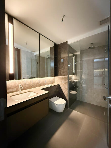 Tembusu Grand, 98 Jalan Tembusu, 1 Bedroom, 527 sqft, Condominium For Rent, by Angie Liew, 500052806 - Bathroom - PropertyGuru.com.sg