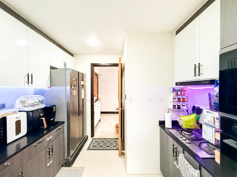 Regent Heights Condominium For Sale at S$ 1,180,000 | PropertyGuru Singapore