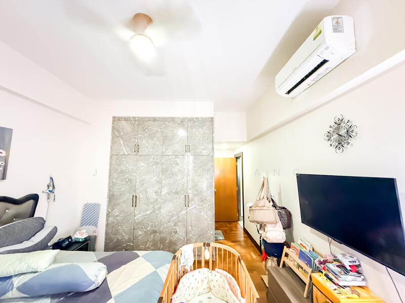 Regent Heights Condominium For Sale at S$ 1,180,000 | PropertyGuru Singapore