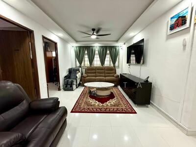 For Sale - 491H Tampines Street 45