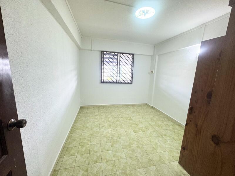50 Chai Chee Street HDB Flat For Sale at S$ 438,888 | PropertyGuru Singapore - Bedroom