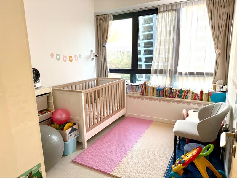 d'Leedon (Former Farrer Court), 13 Leedon Heights, 2 Bedrooms, 872 sqft, Condominium For Rent, by Helen Han, 500052836 - Bedroom - PropertyGuru.com.sg