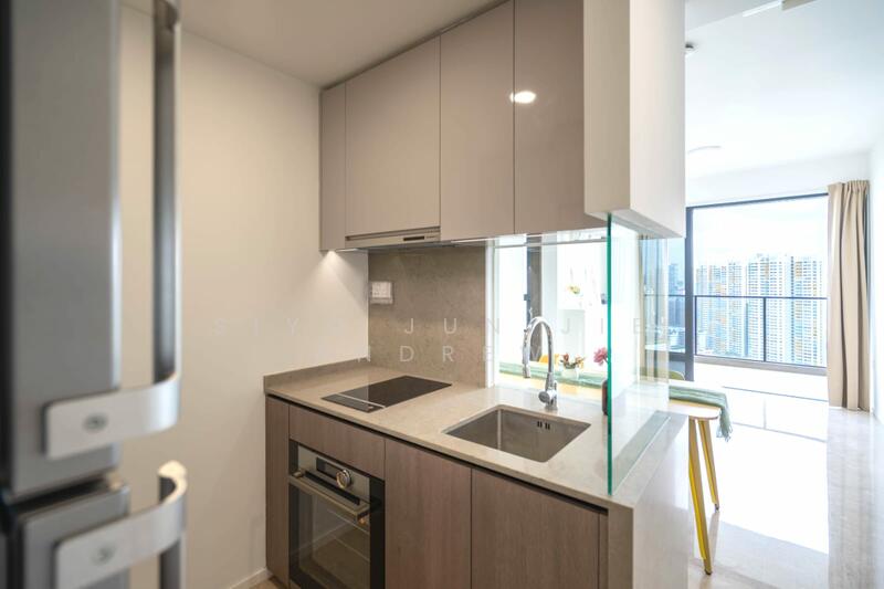 Avenue South Residence Condominium For Sale at S$ 1,490,000 | PropertyGuru Singapore - Kitchen