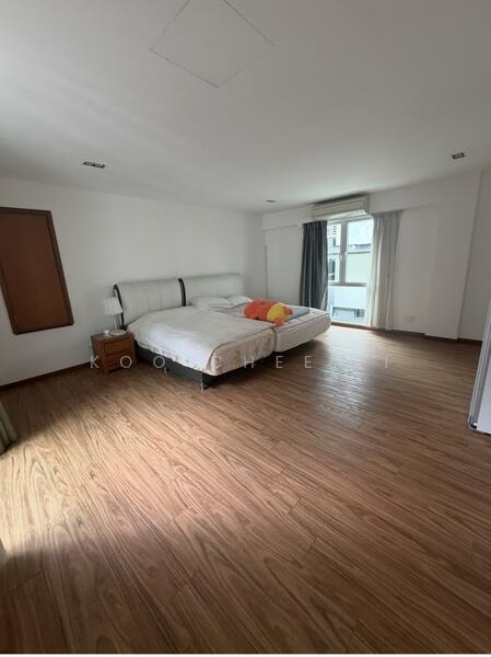 namly grove, NAMLY Grove, 6 Bedrooms, 6,000 sqft, Detached House For Rent, by Koo Chee Li, 500052849 - Bedroom - PropertyGuru.com.sg