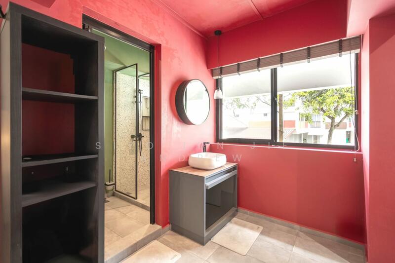 401 Serangoon Avenue 1 HDB Flat For Sale at S$ 890,000 | PropertyGuru Singapore - Bathroom