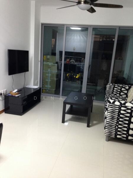 519C Tampines Central 8, 519C Tampines Central 8, Room Rental, 150 sqft, HDB Flat For Rent, by Dana Goh, 500052862 - Living Room - PropertyGuru.com.sg