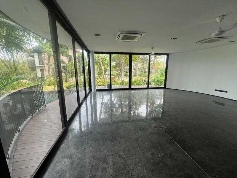 Sentosa Cove, Lakeshore View, 5 Bedrooms, 12,000 sqft, Bungalow House For Rent, by Alvin Tan, 500052879 - Living Room - PropertyGuru.com.sg