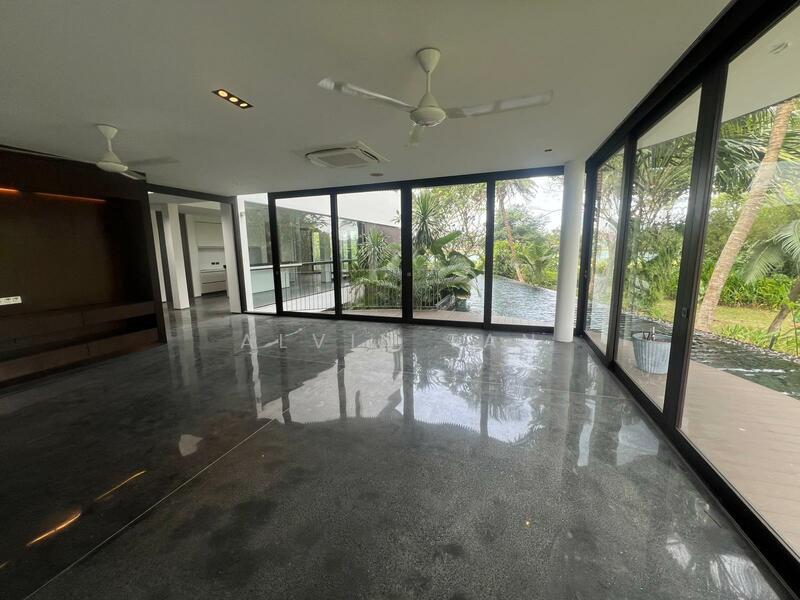Sentosa Cove, Lakeshore View, 5 Bedrooms, 12,000 sqft, Bungalow House For Rent, by Alvin Tan, 500052879 - Living Room - PropertyGuru.com.sg